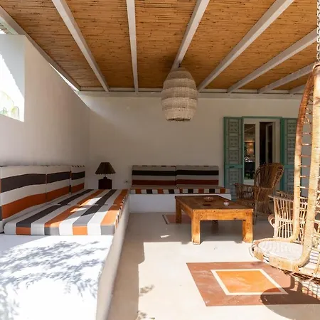 Villa Dimora La Pupa - Oasi Di Relax Con Piscina A Ostuni *